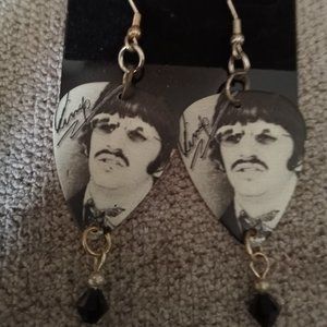 THE BEATLES RINGO STARR GUITAR PICK EARRINGS